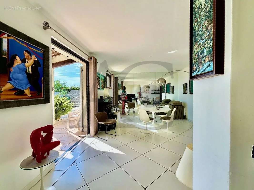 Maison à VILLENEUVE-LOUBET