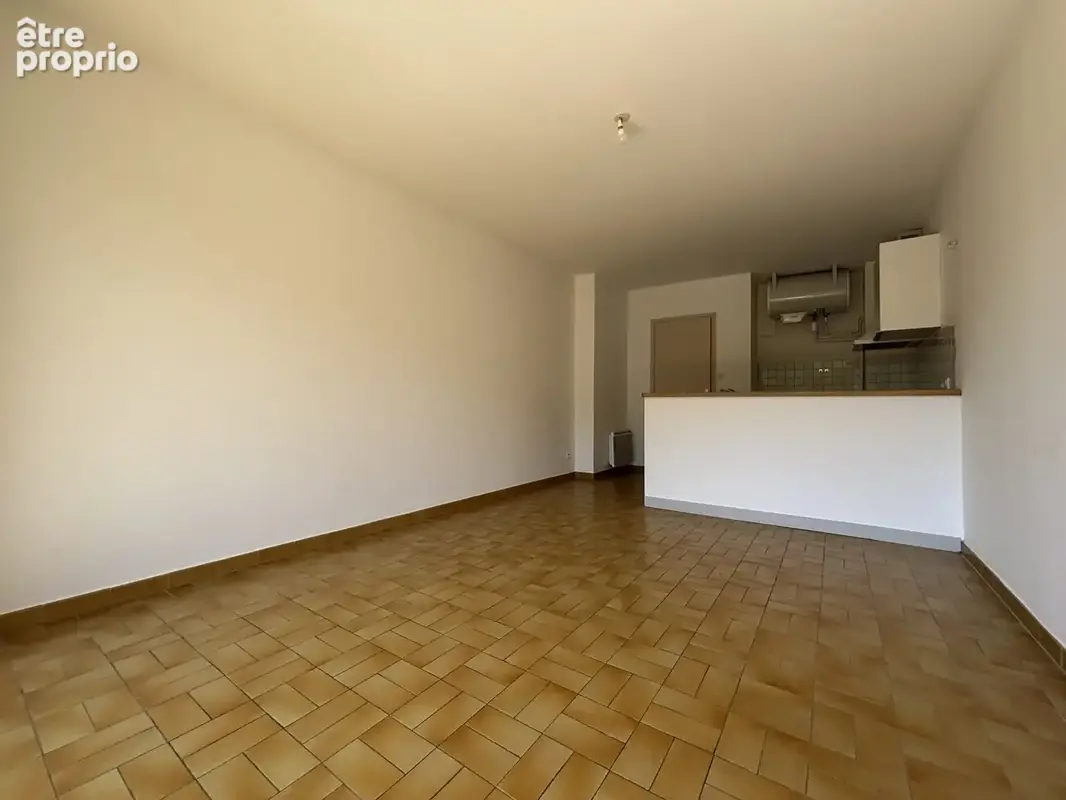 Appartement 2 pièces 37 m² à vendre à Les Vans (07140) - photo 2
