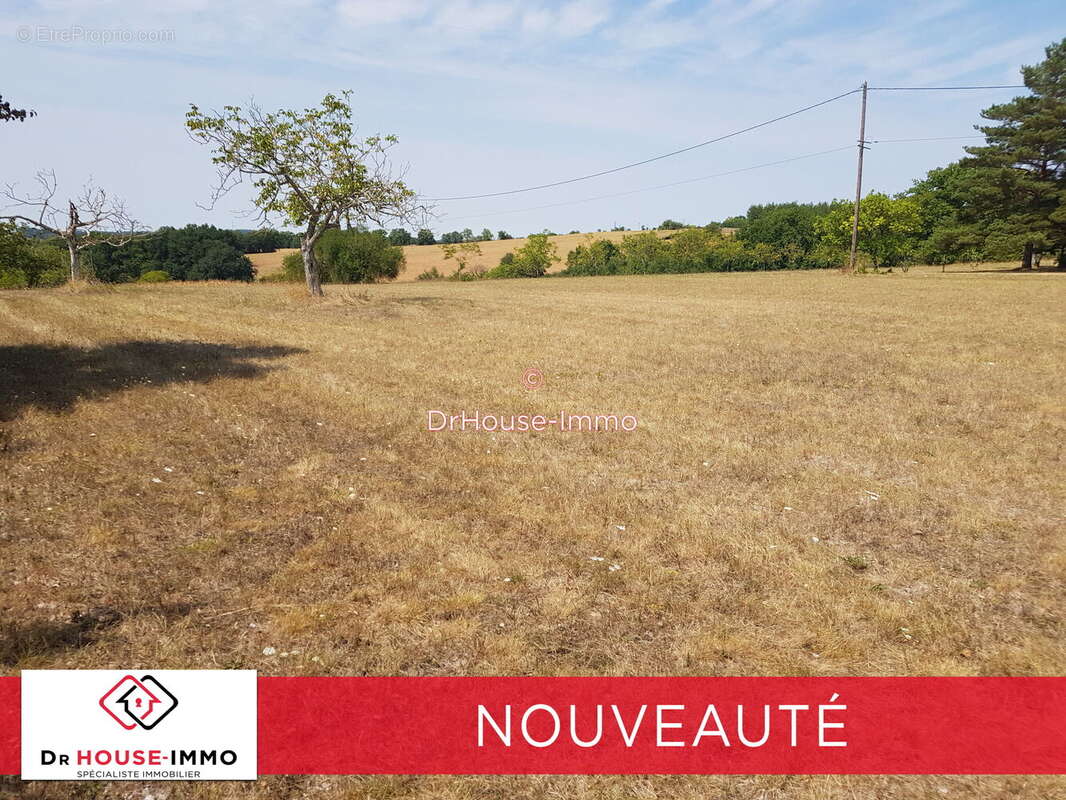 Terrain à VERTEILLAC