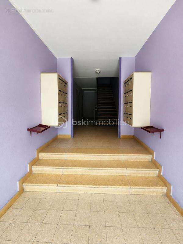 Appartement à BOURG-SAINT-ANDEOL