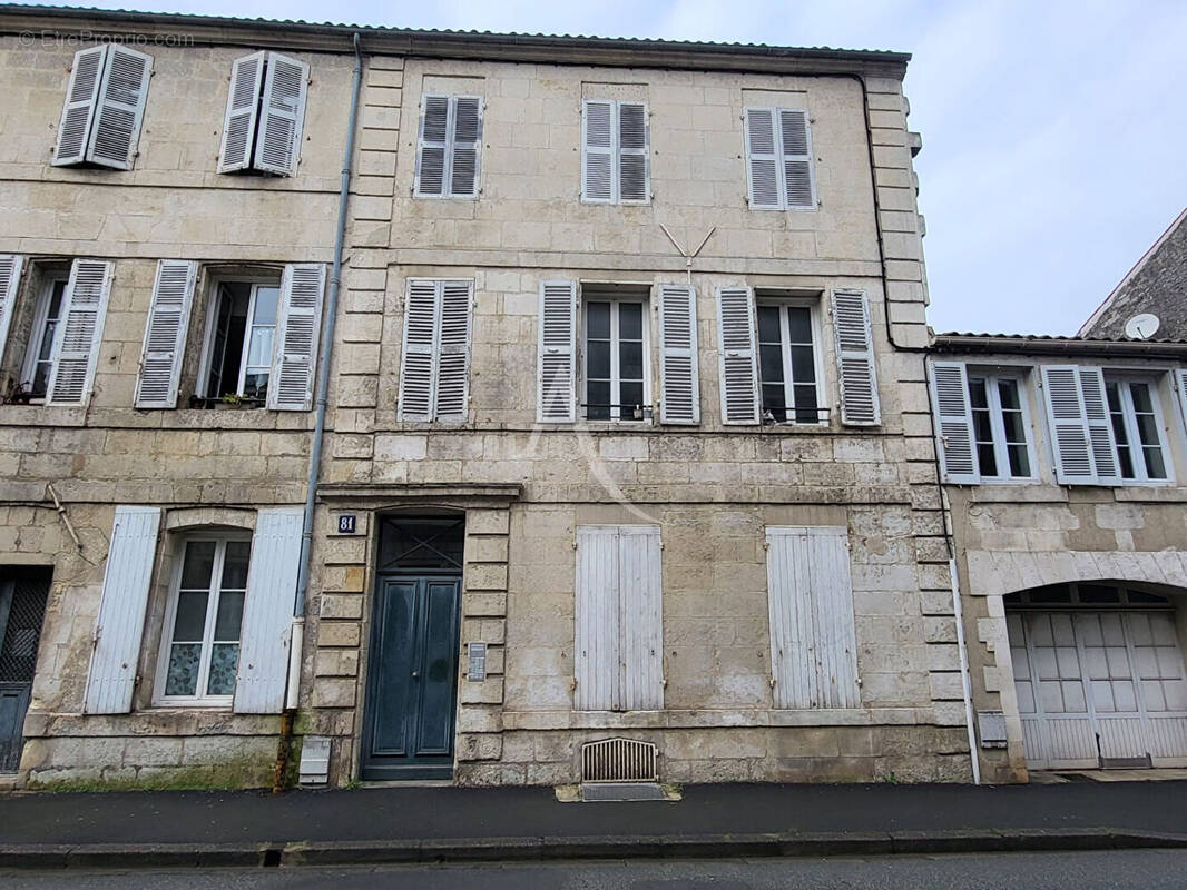 Appartement à ROCHEFORT