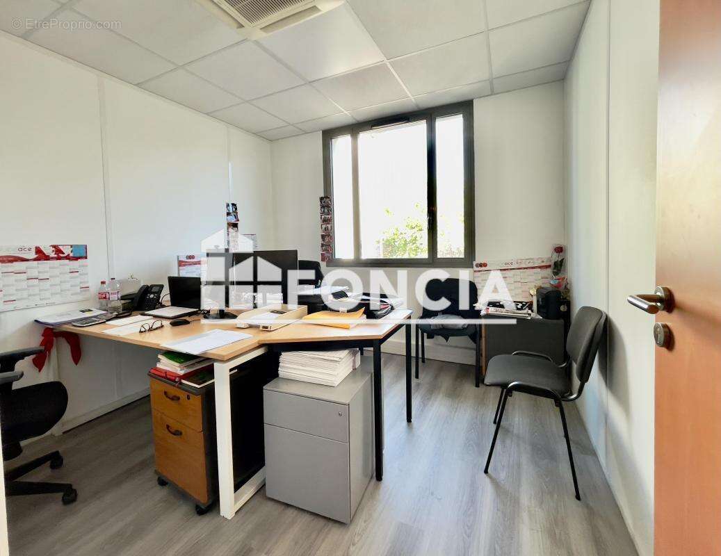 Vente - Bureau - 135 m² - 195 000 € - GRENOBLE - photo 4