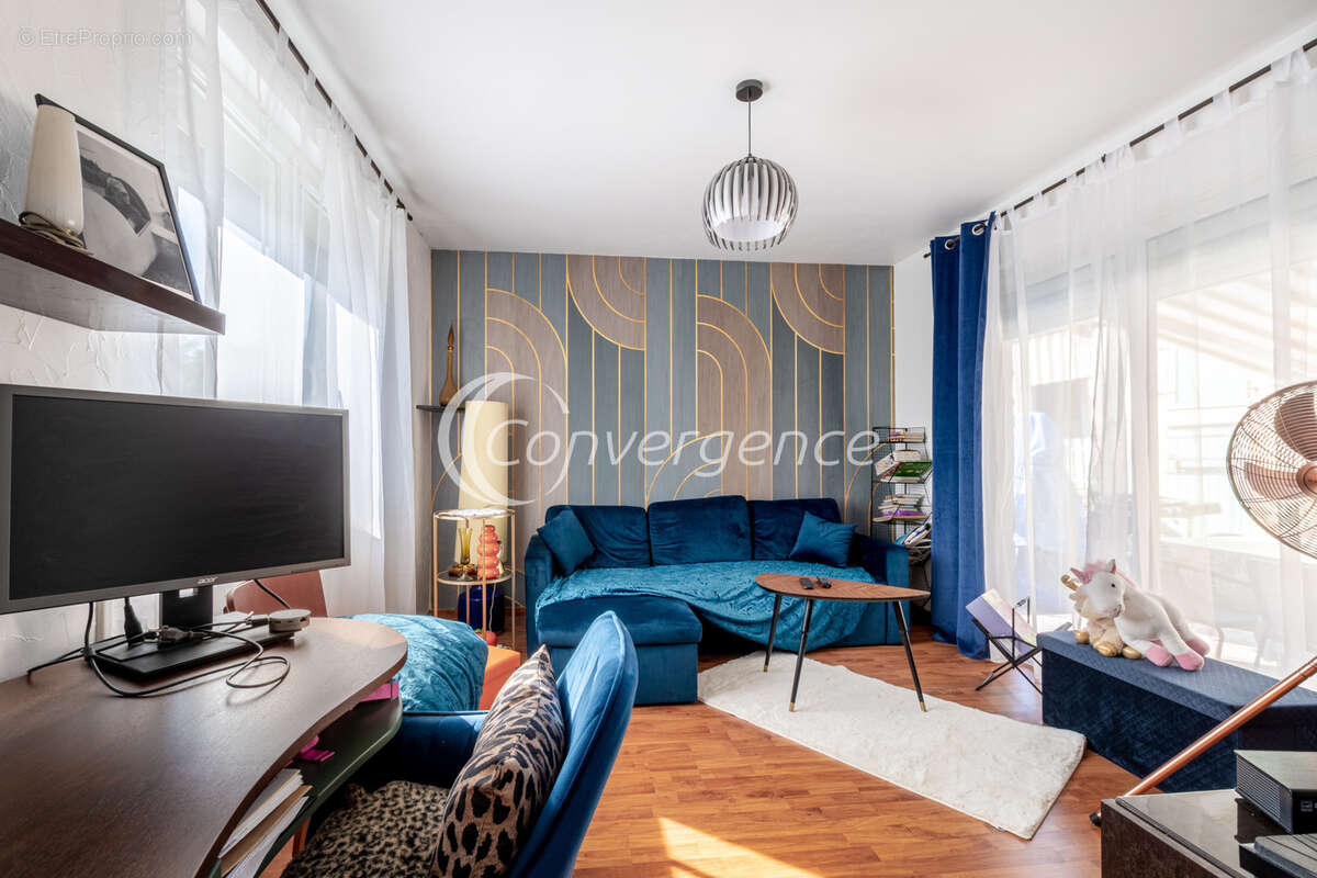 Maison de bourg 83 m2  - Proche de toutes commodités - photo 3