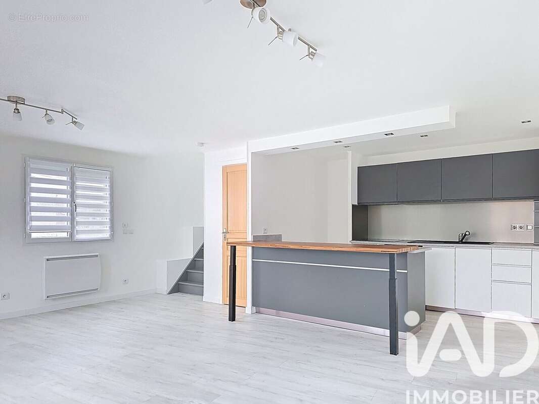 Photo 2 - Appartement à LA BOUILLE