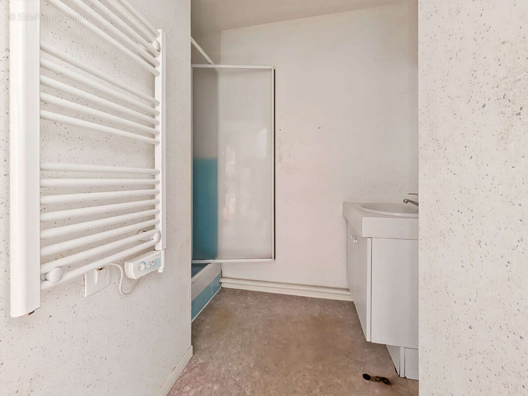 Appartement à SAINT-AUBIN-D'AUBIGNE