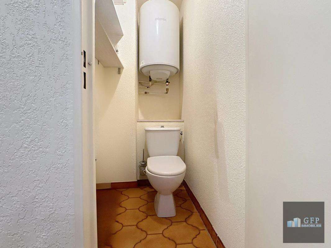 Appartement à BORMES-LES-MIMOSAS