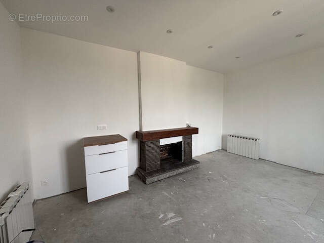 Appartement à LA HAYE-PESNEL