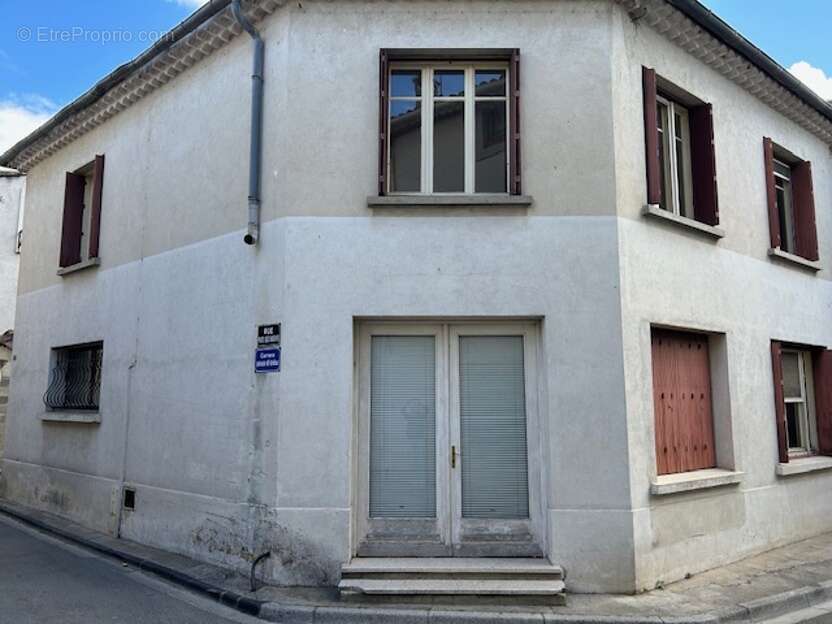 Maison à CAUMONT-SUR-DURANCE