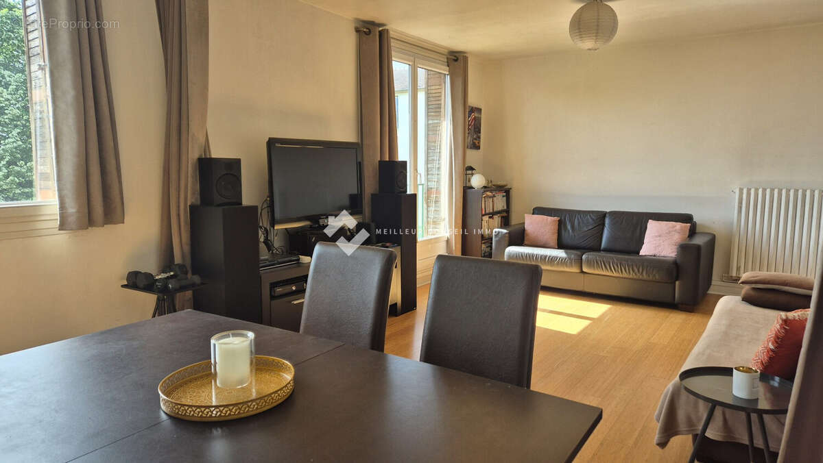 Appartement à THORIGNY-SUR-MARNE