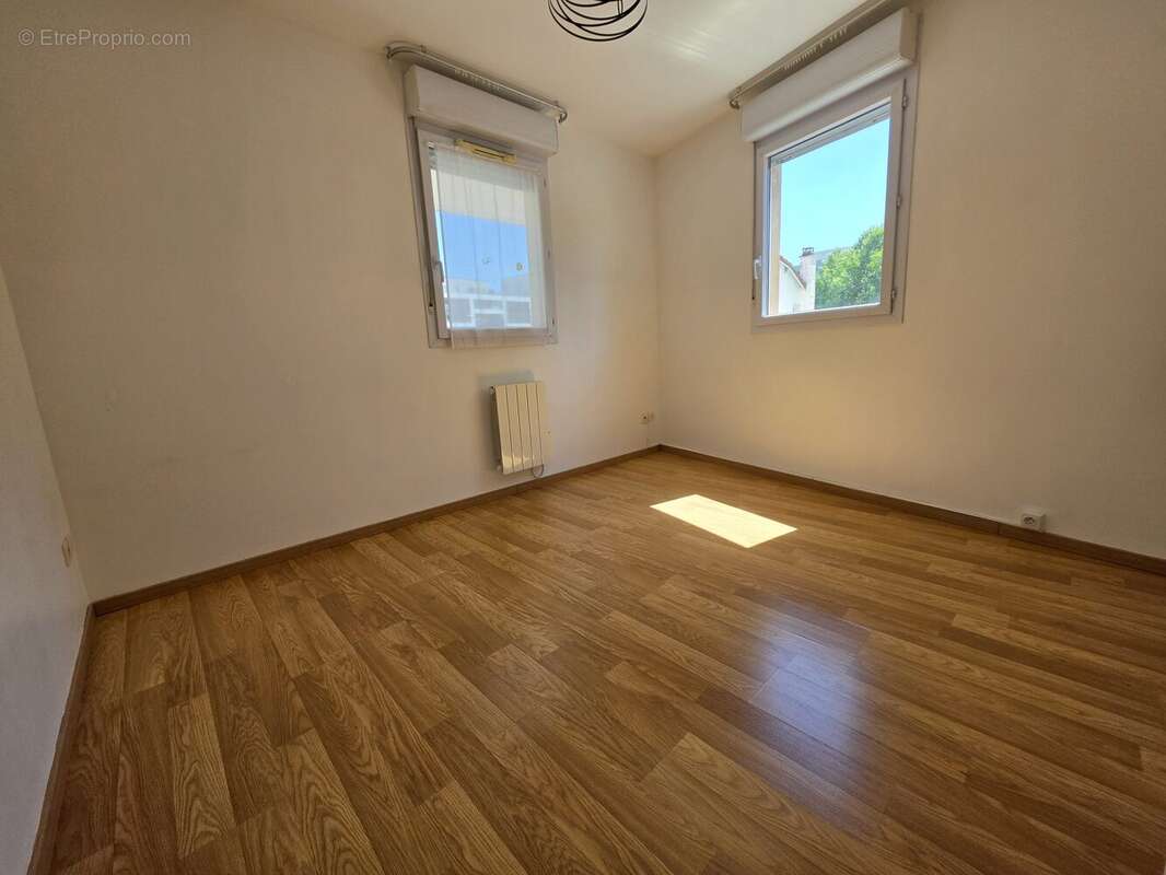 Appartement 69 m² à Villeurbanne  - photo 8