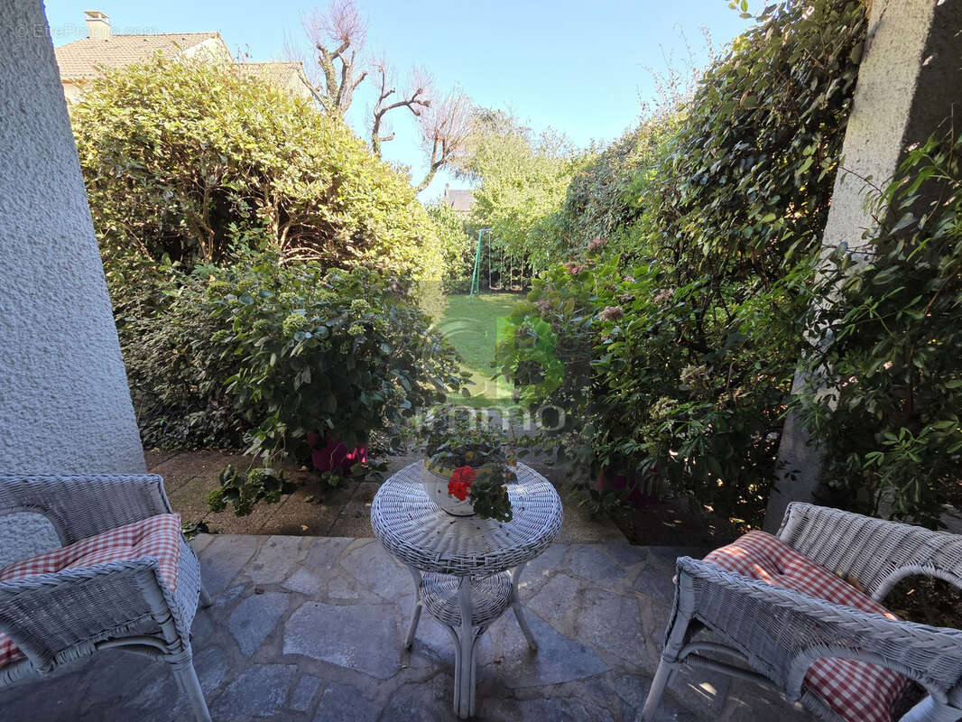 Maison à CHAMPIGNY-SUR-MARNE