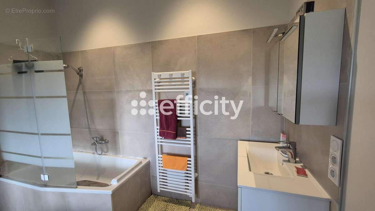 Maison 40 m² à Bazenville  - photo 13