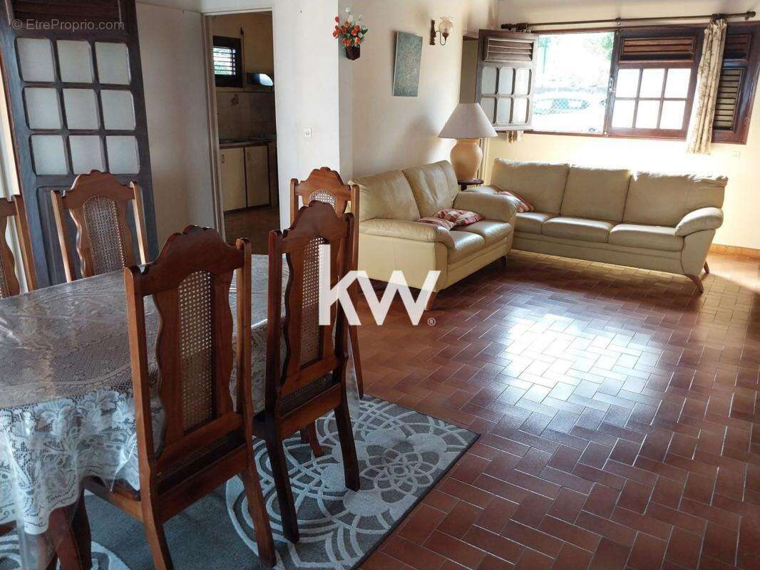 Maison à SCHOELCHER