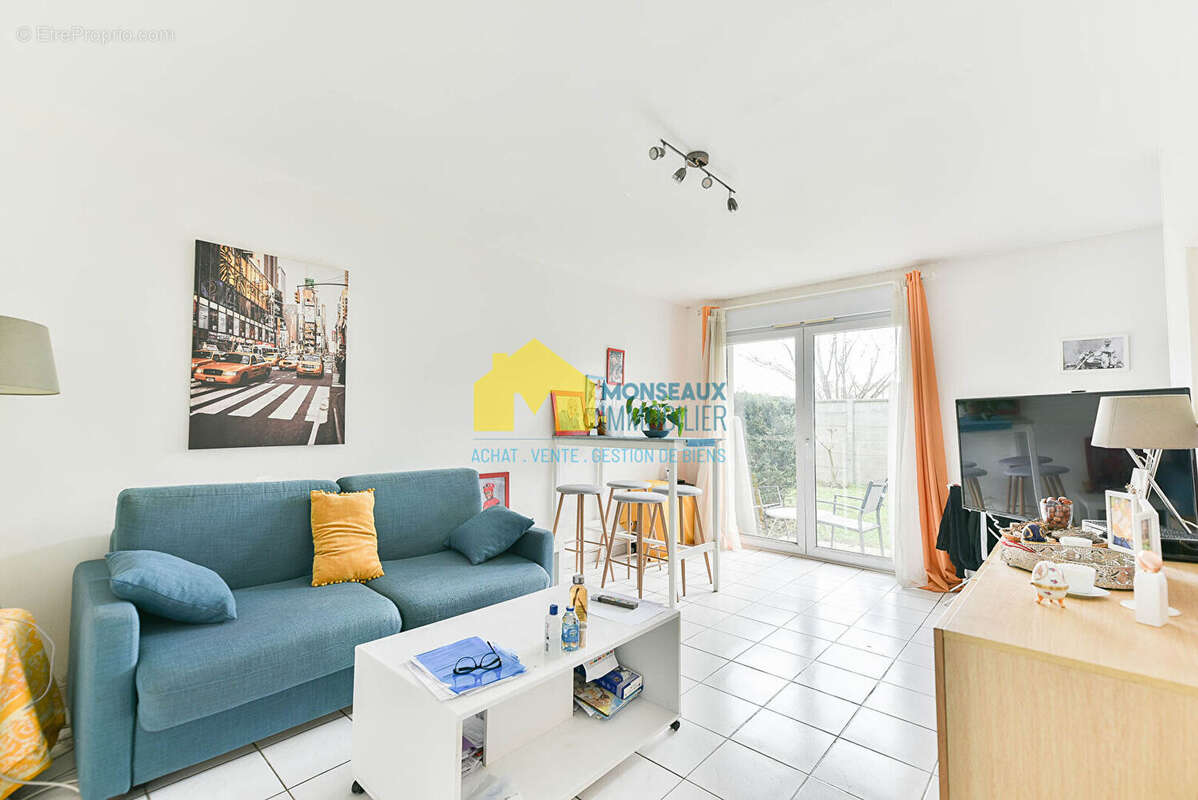 Appartement à SAINTE-GENEVIEVE-DES-BOIS