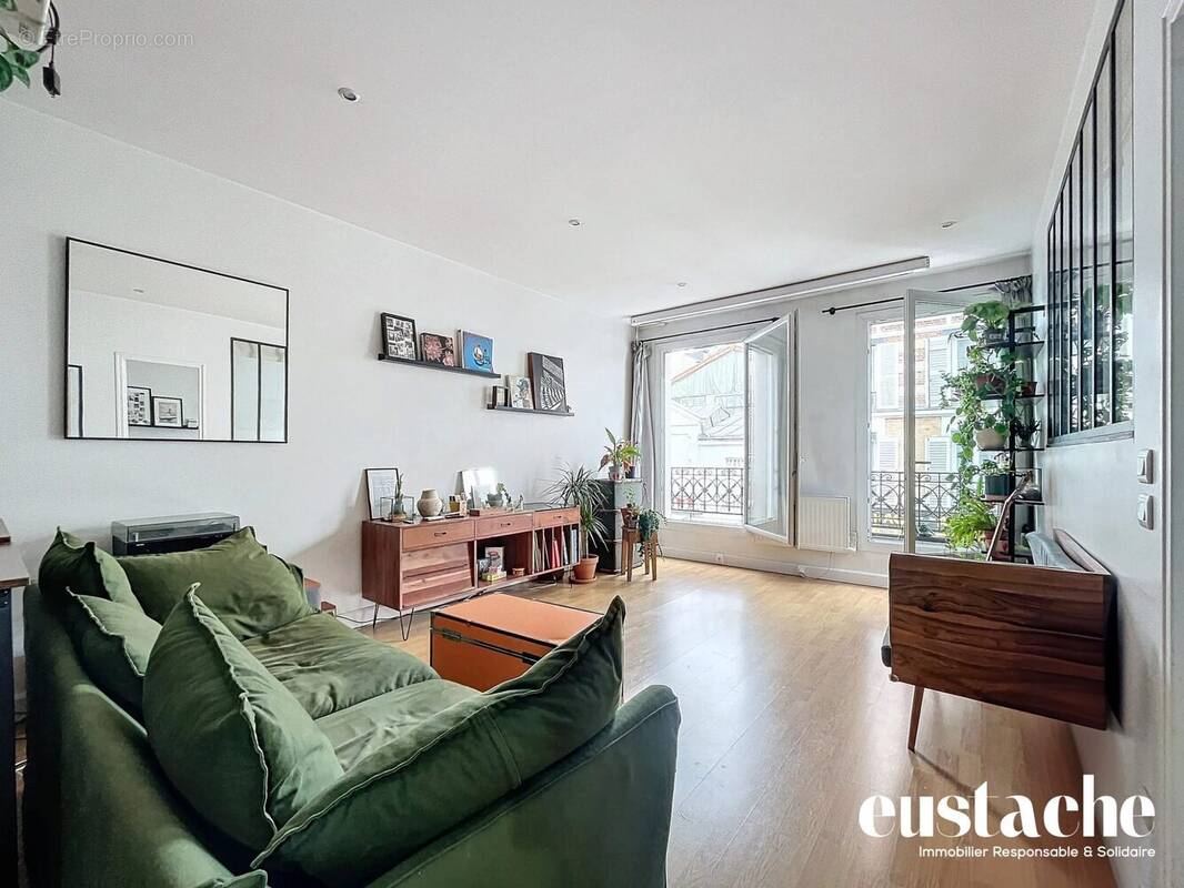 Appartement à PARIS-11E