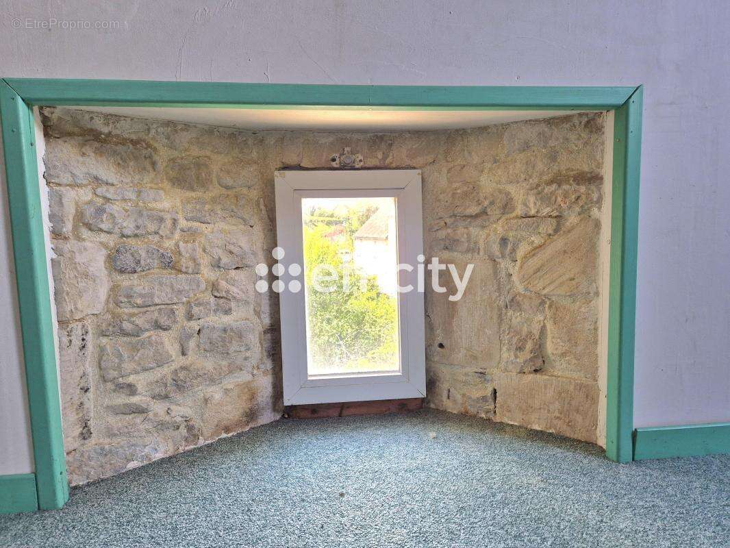 Maison 205 m² à Nonant  - photo 14
