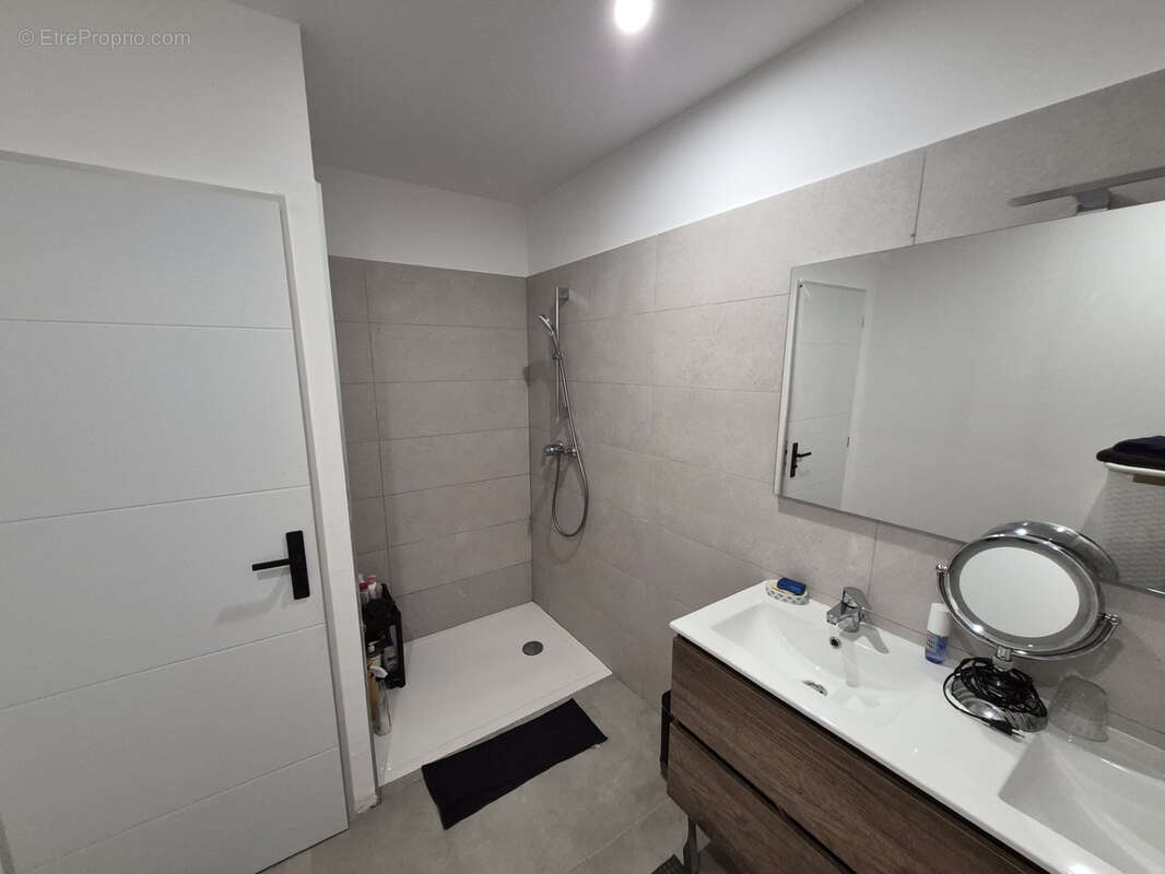 Maison neuve T3 de 78 m2 à MAZAN terrain de 250 m2 idéal primo-accédant - photo 8