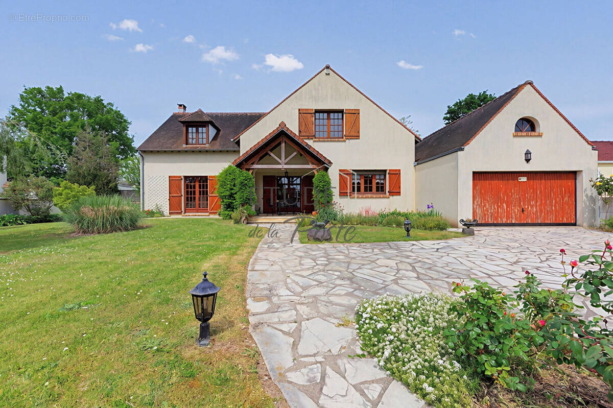 Maison à YERRES