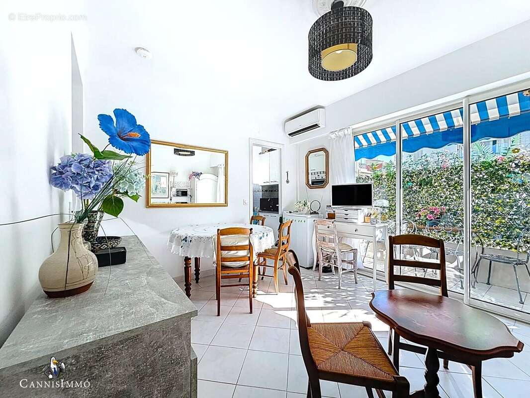 Appartement à CANNES