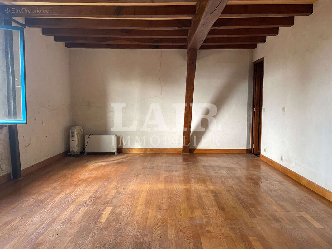 Maison à LE GUE-DE-LA-CHAINE