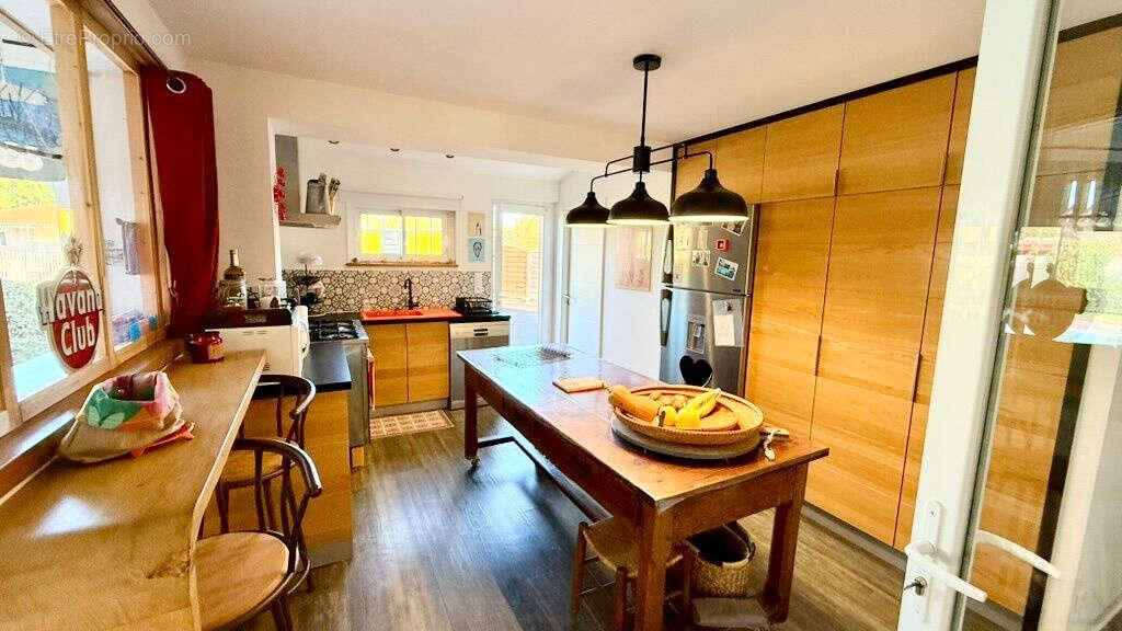 Maison à GUJAN-MESTRAS