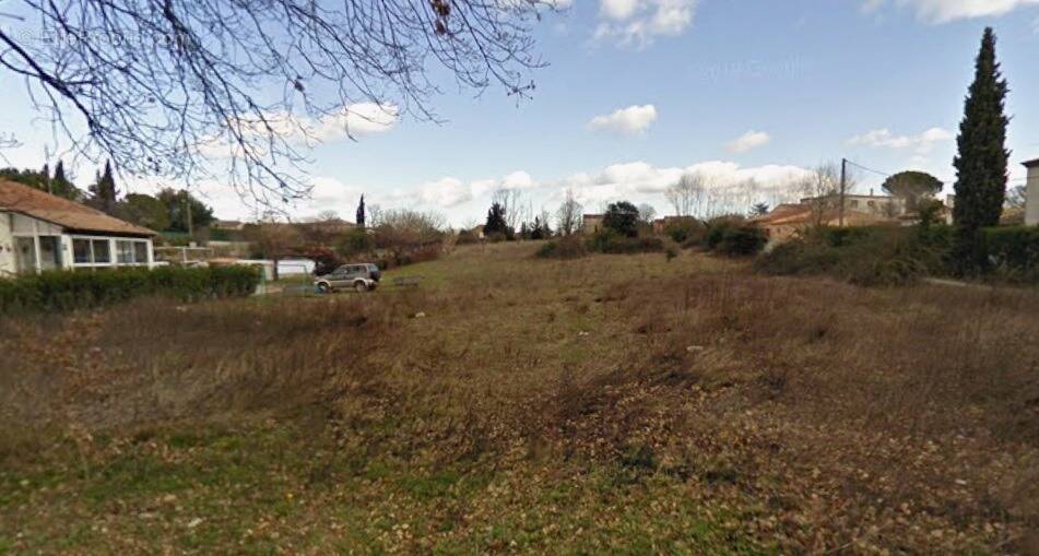 Terrain à LA CALMETTE