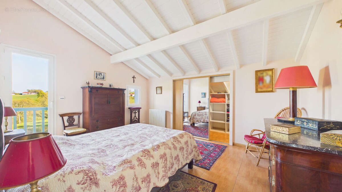 Briscous - Villa individuelle F5 avec piscine - photo 7