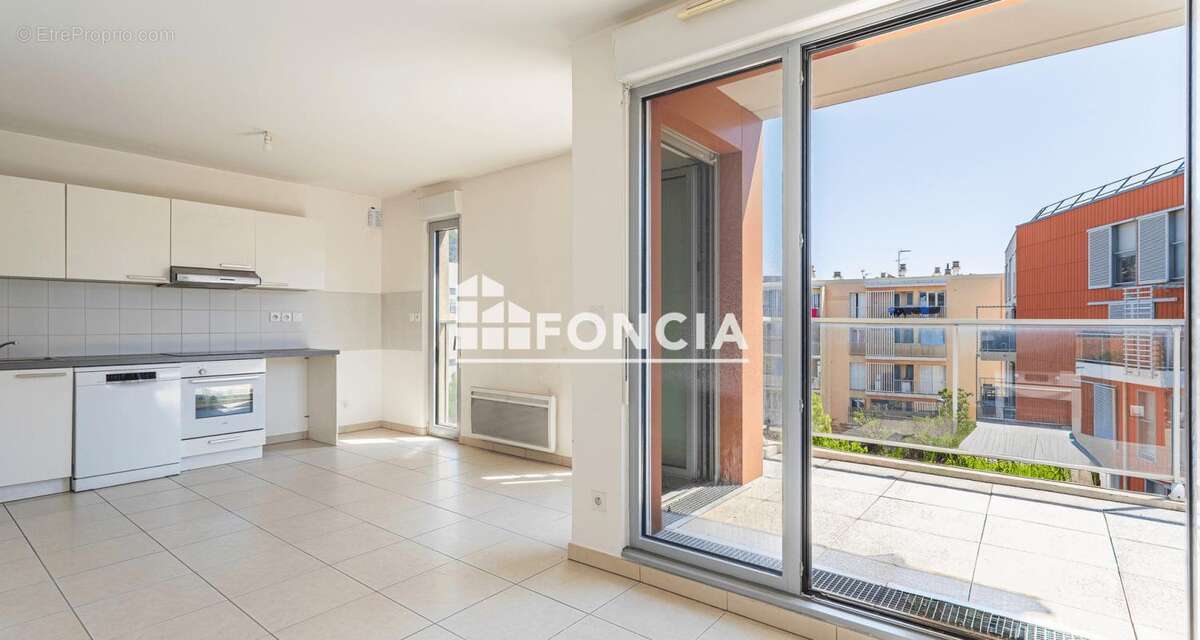 Toulon la loubiere superbe t3 63m2 terrasse et parking sous sol residence recente - photo 6