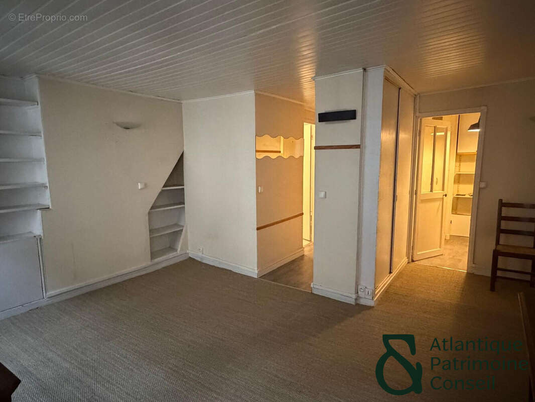 Appartement à PARIS-3E