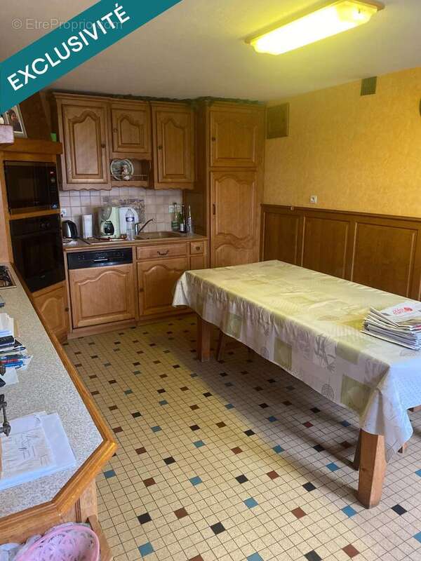 Maison 105 m² à Saint-Georges-Sur-Erve  - photo 3
