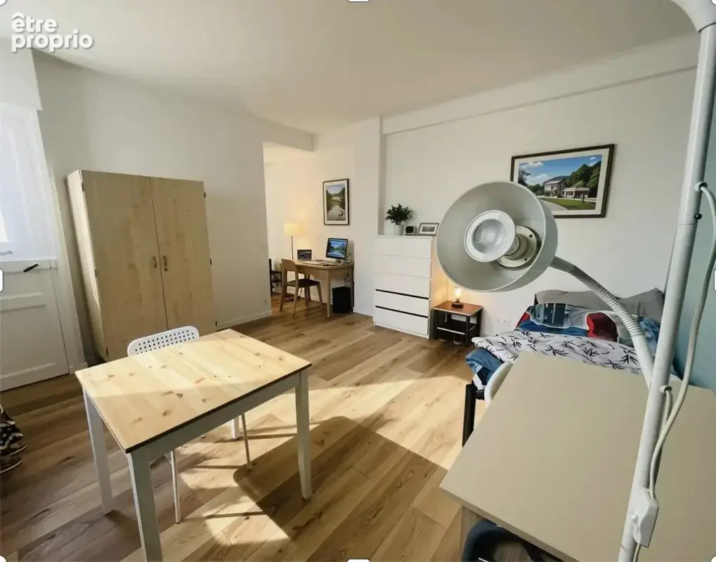 Photo Appartement à Issy-Les-Moulineaux au prix de 215 000€