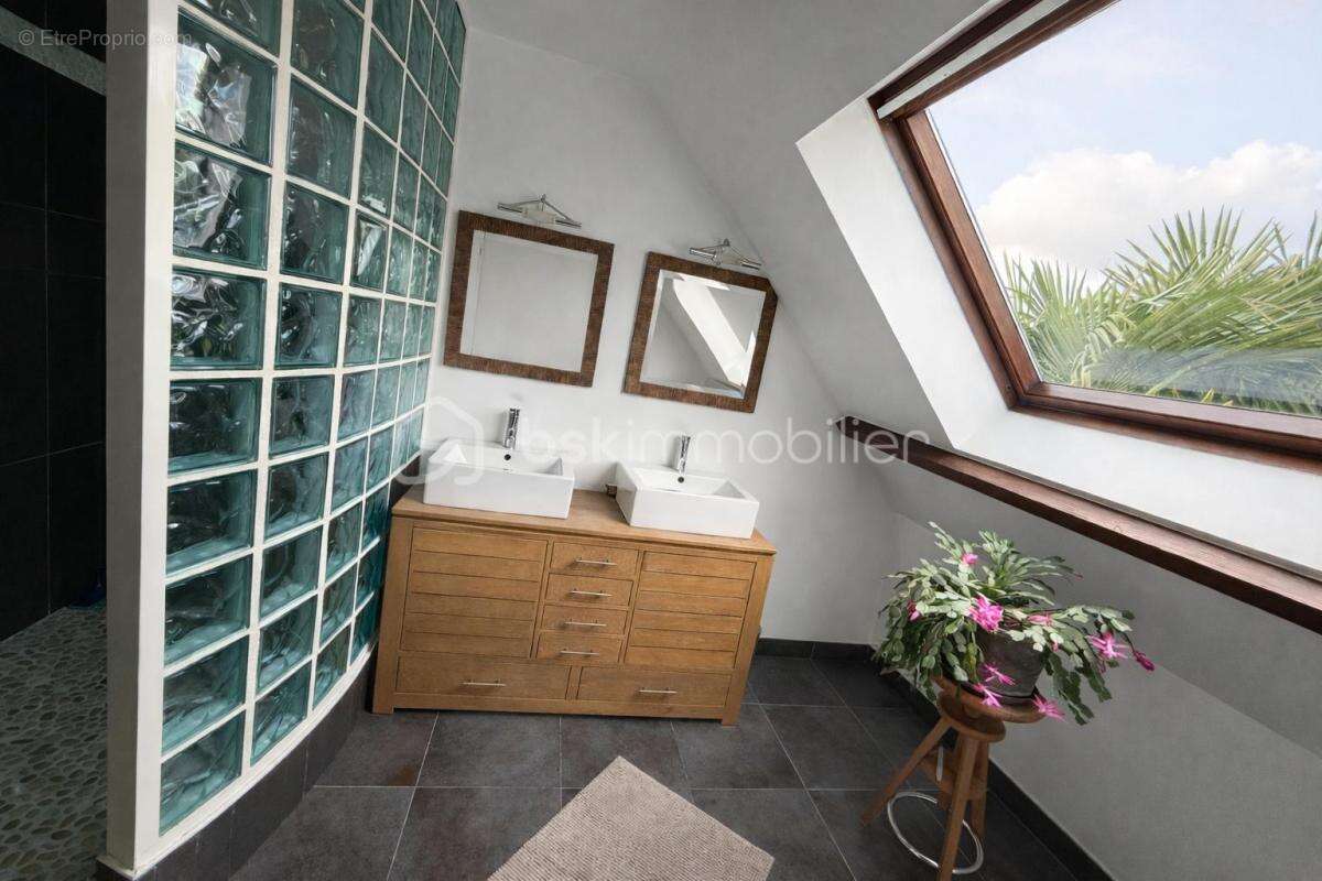 Maison familiale avec piscine chauffée! - photo 9