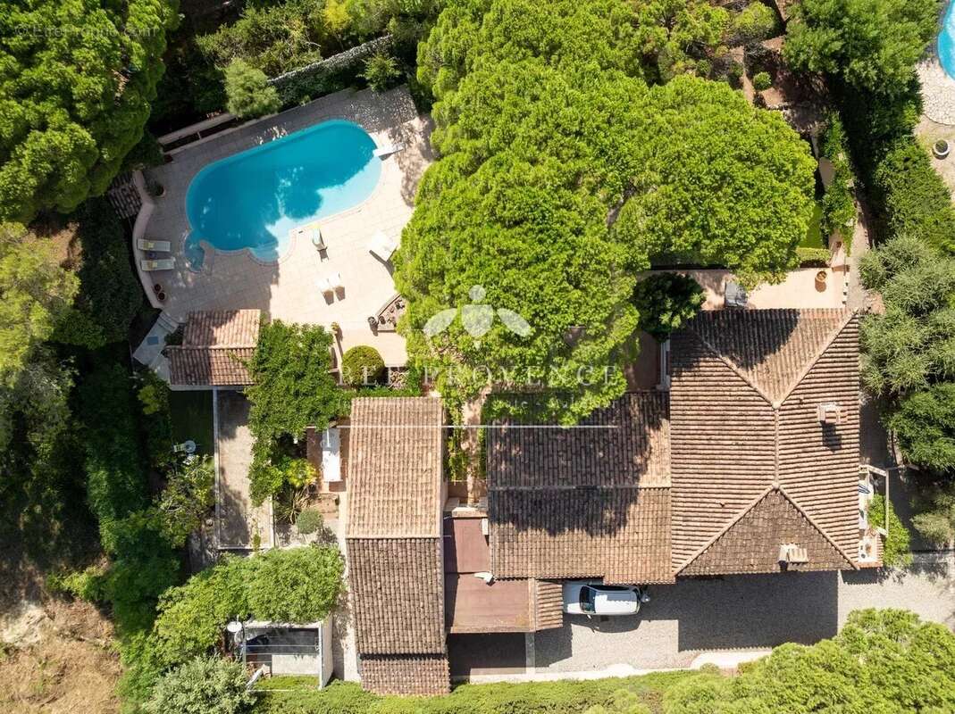 Maison à SAINT-RAPHAEL