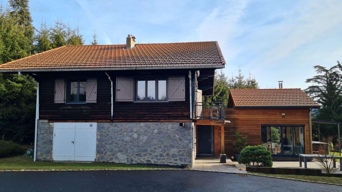 Maison à SAINT-GENEST-MALIFAUX