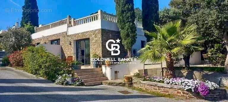 Maison à BORMES-LES-MIMOSAS