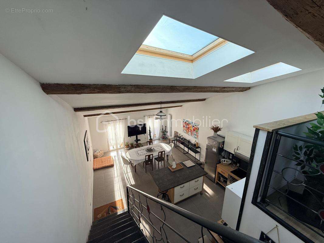 Appartement à LOUPIAN