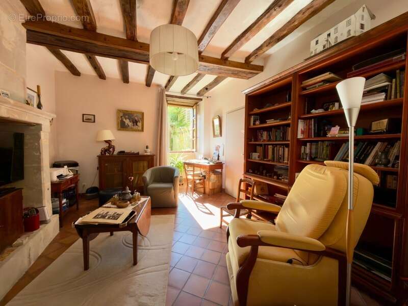 Maison à CHENEHUTTE-TREVES-CUNAULT