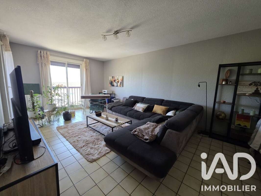 Photo 2 - Appartement à SAINT-ESTEVE