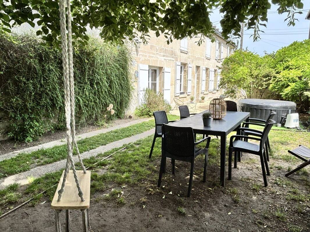 Maison à COMPIEGNE