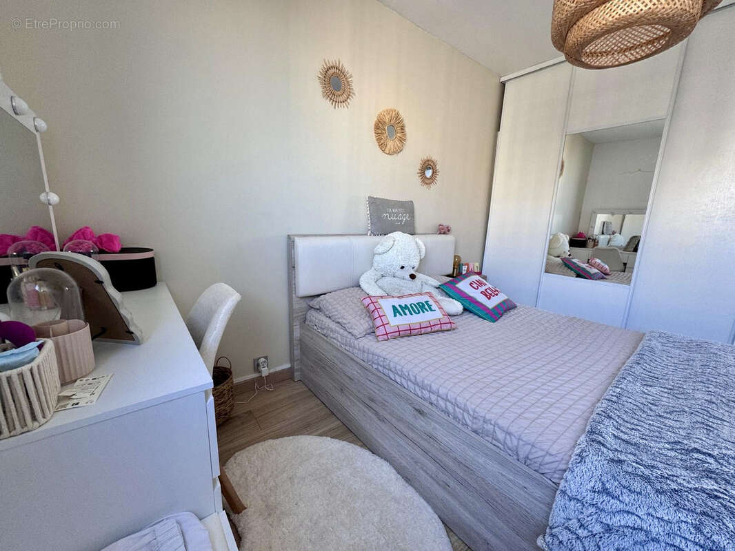 Appartement à MARSEILLE-9E