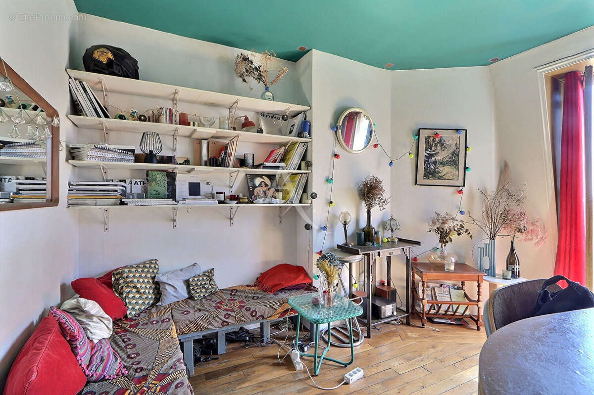 Appartement à PARIS-20E