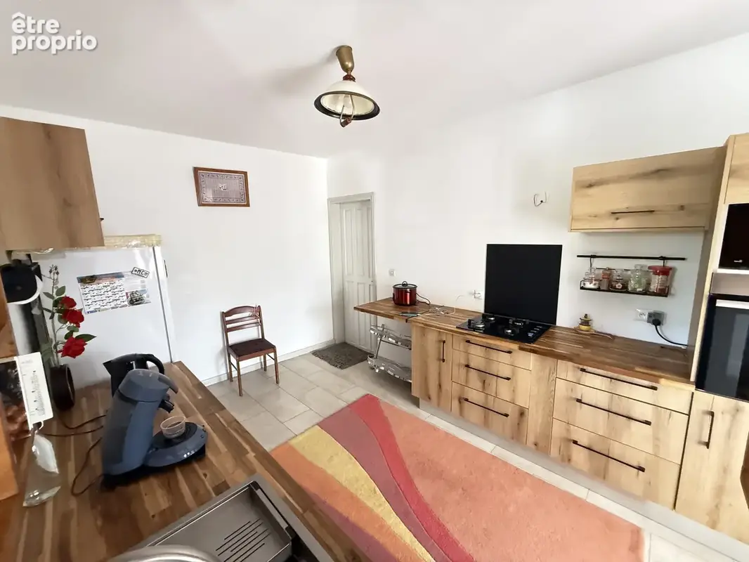 À VENDRE   Belle maison familiale idéalement située au Port - photo 6
