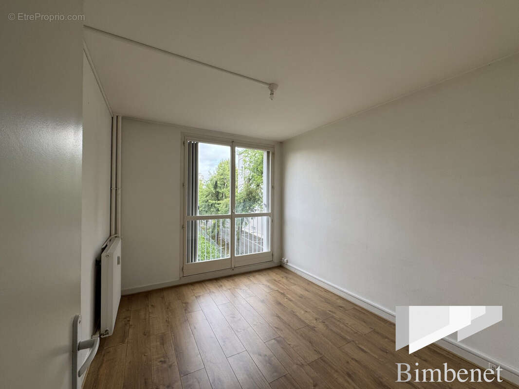 Appartement 65 m² à Orleans  - photo 4