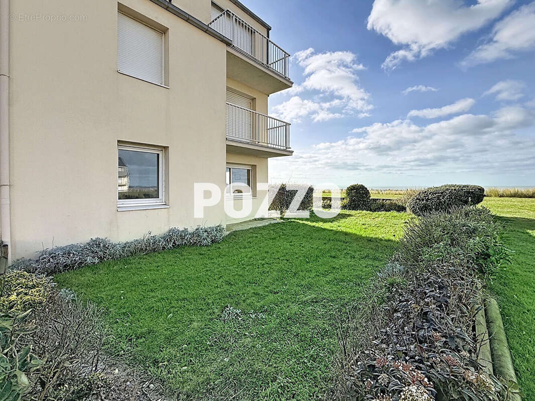 Appartement à JULLOUVILLE