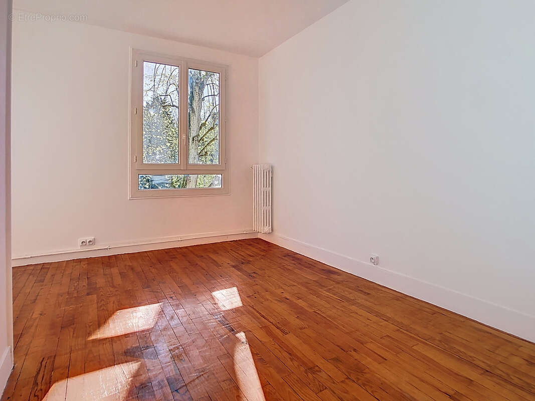 Appartement à RUEIL-MALMAISON