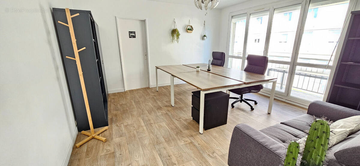 Appartement à MONTSOULT