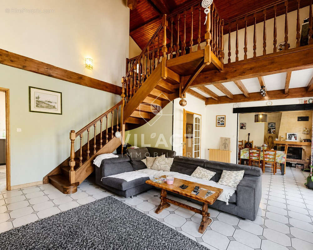Maison à LE PIAN-MEDOC