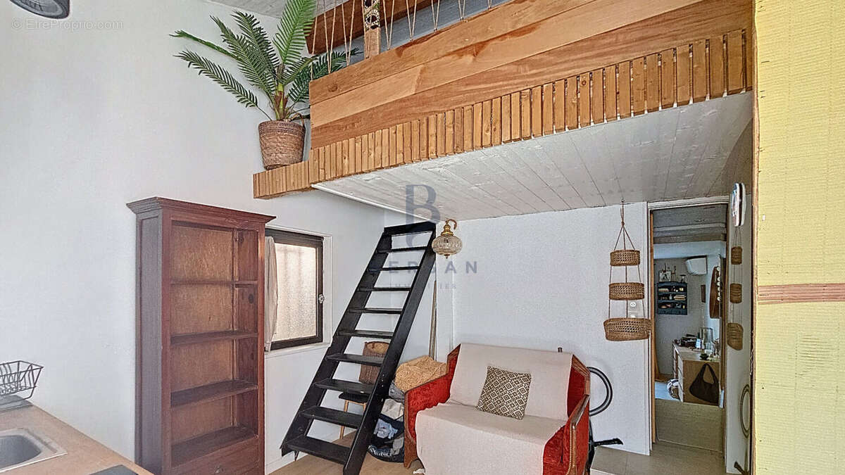 Maison à FREJUS