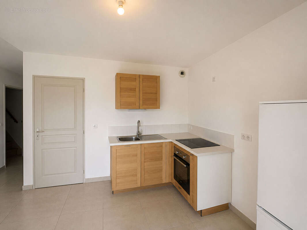 Villenave d'Ornon - Maison de 84m² avec jardin et garage - photo 3