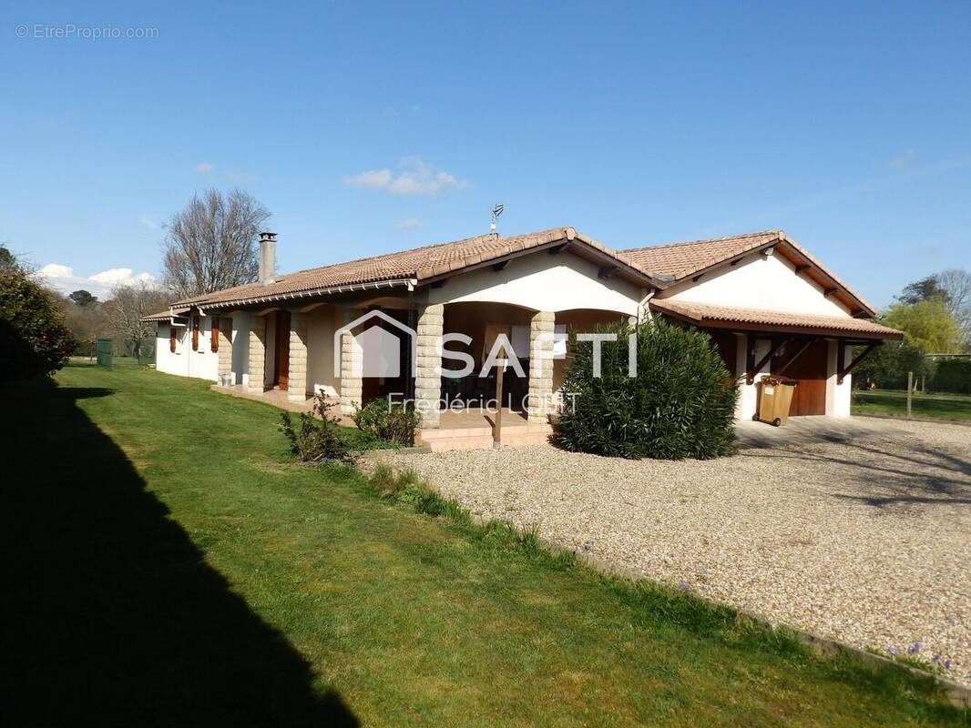 Photo 1 - Maison à LAGORCE